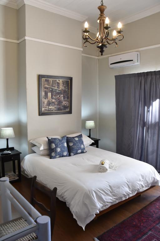 Poetry Guestrooms Vryburg Zimmer foto