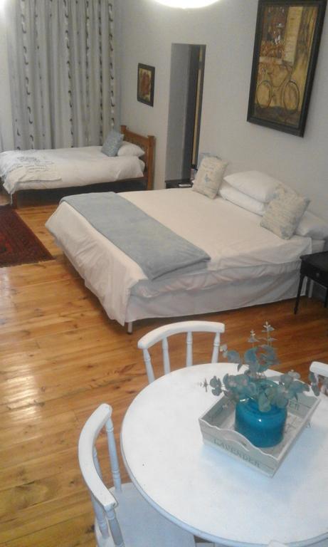 Poetry Guestrooms Vryburg Exterior foto