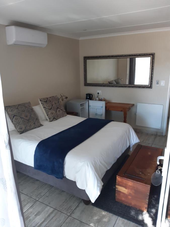 Poetry Guestrooms Vryburg Exterior foto